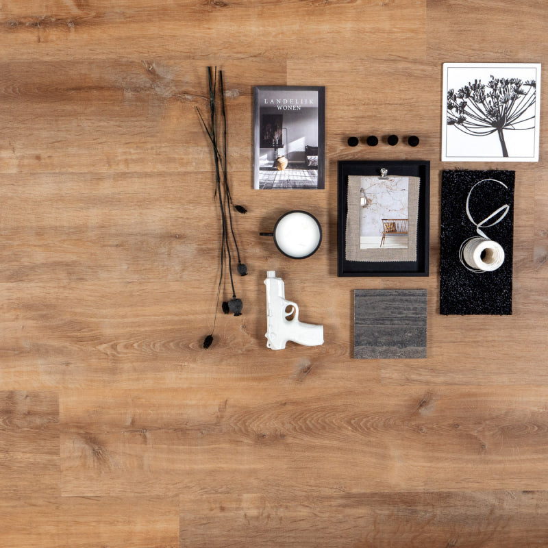 Poppy SPC click plank Rigid, PVC by Homburg