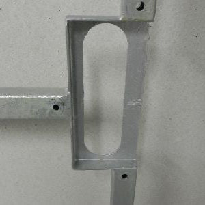 Poortframe 1800 x 1000 mm, verstelbaar met slotkast Galvanisch verzinkt
