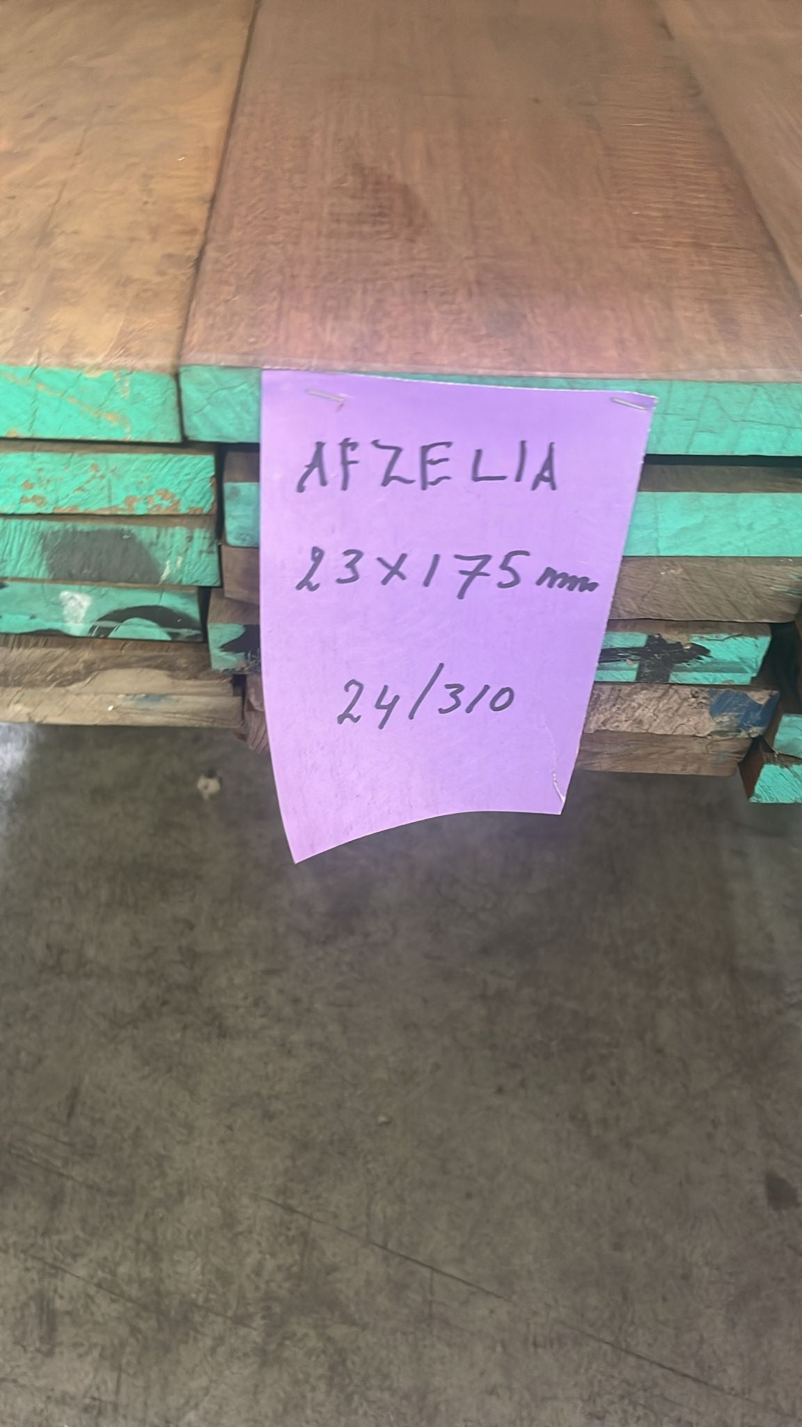 Massief Afzelia 20 x 175 x 3100 mm, gedroogd, 4 zijden geschaafd