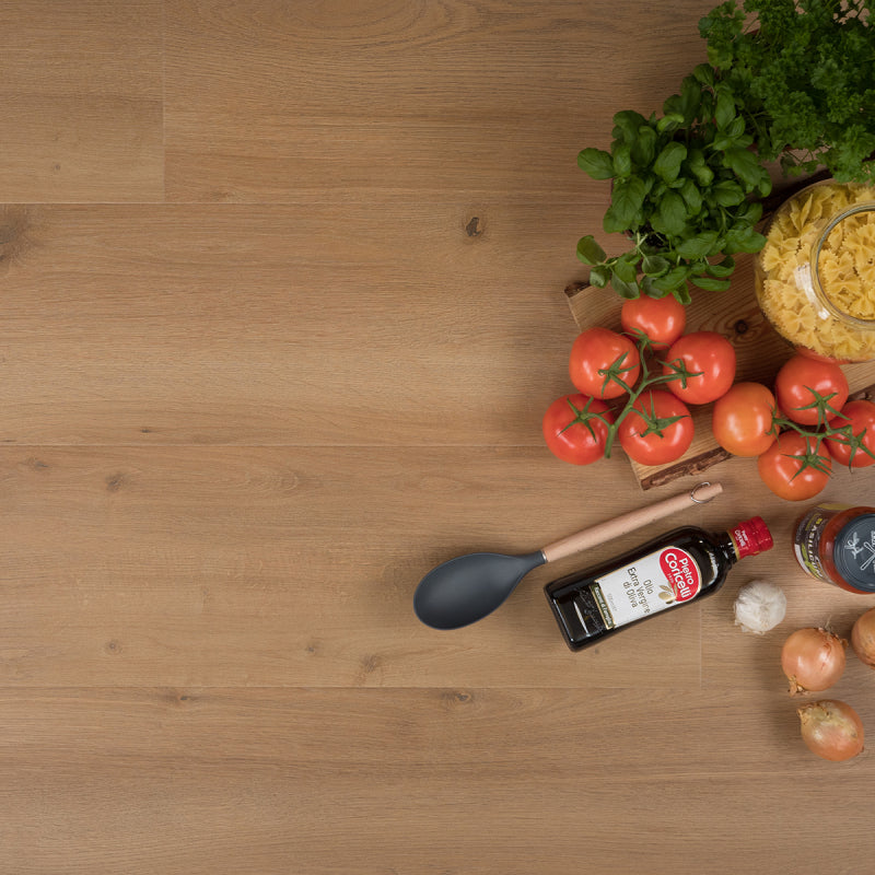 Douwes Dekker Krachtig Solide Brede Plank Mosterd met velling, 24,4 cm breed