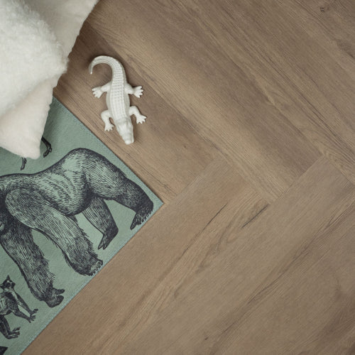 Douwes Dekker PVC klik brede visgraat spekkoek Ultra Mat