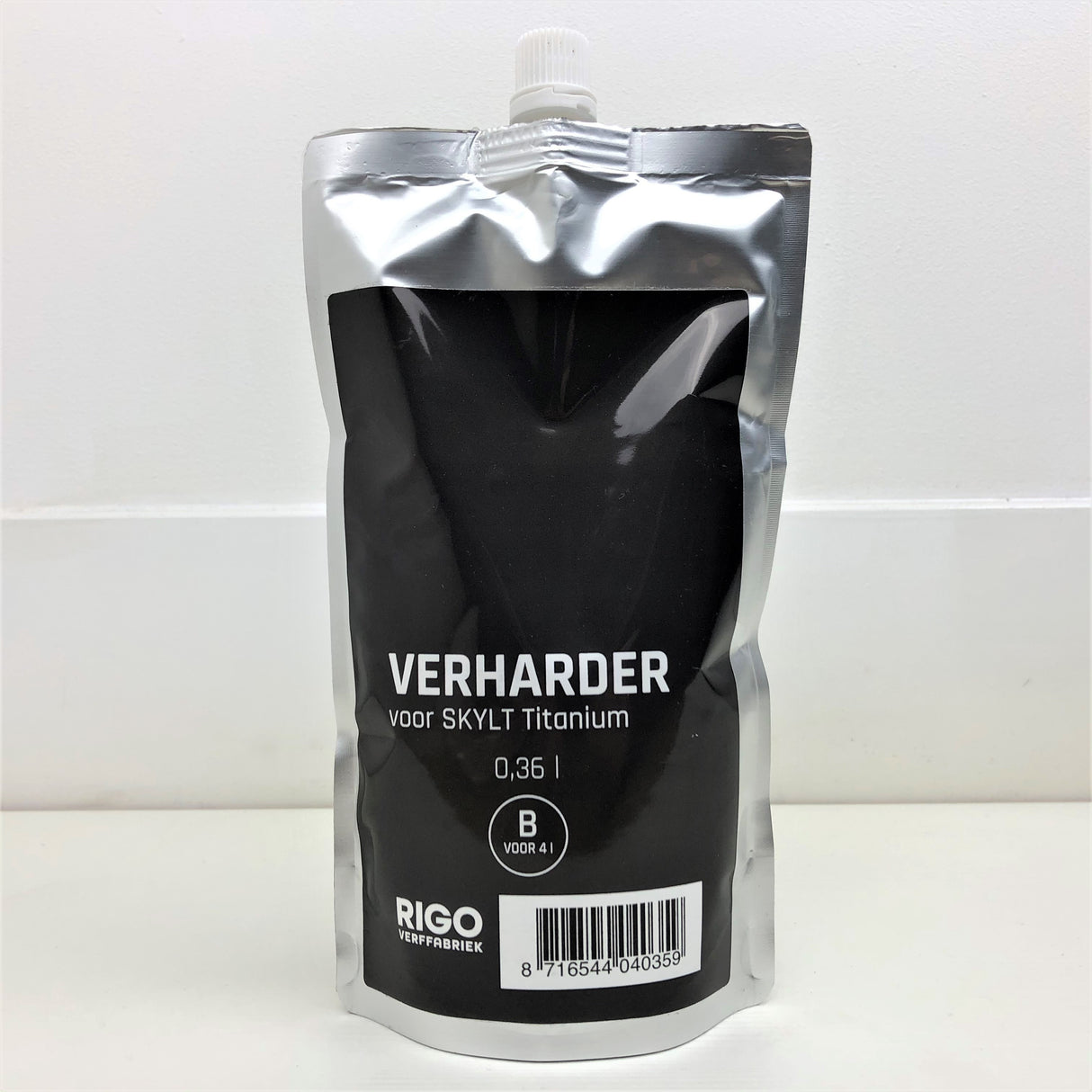 RigoStep Skylt Titanium Harder compenent B voor 4L.